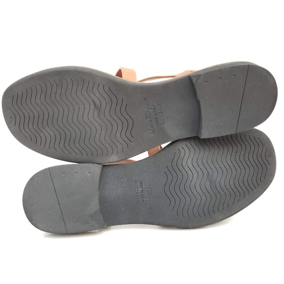 SOLD!!  SOLD!! SOLD!! SOLD!! Flat Sandals Gancini - Picture 7 of 8